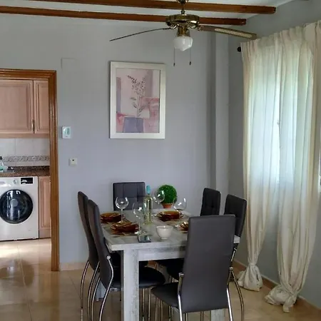 Carabassi Apartman *